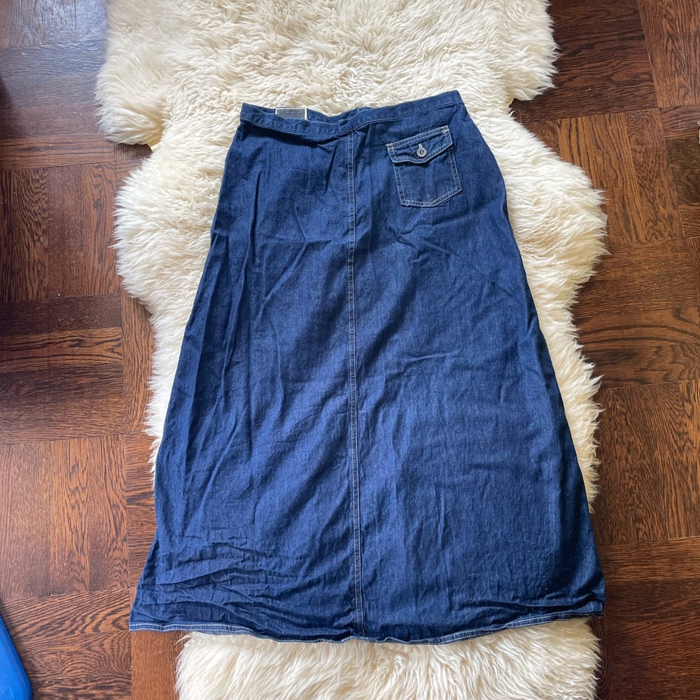 70s Vintage Denim Midi Skirt A-line back zip patch pocket size 6